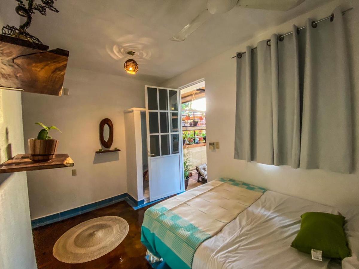 Shaka House Hotel ปูแอร์โตเอสกอนดิโด ภายนอก รูปภาพ